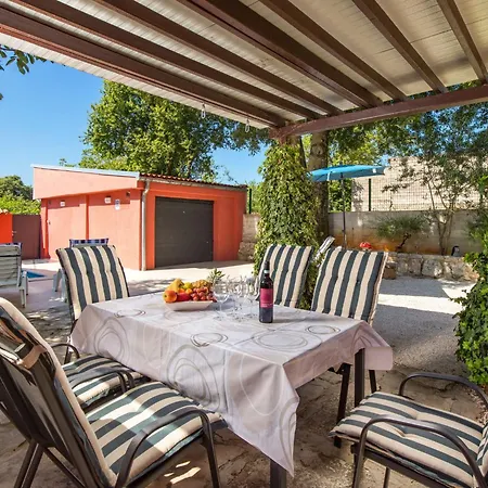 Tea By Interhome